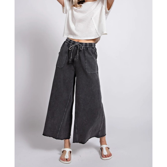 ✨LAST ONE✨Acid Washed French Terry Palazzo Pants - Picture 2 of 4